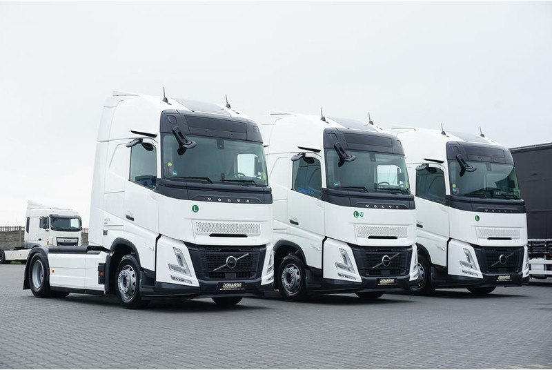 Volvo FH / AREO / 460 / I – SAVE / XL / EURO 6 / ACC / I -COOL / NOWY - Nyergesvontató: 1 kép. Volvo FH / AREO / 460 / I – SAVE / XL / EURO 6 / ACC / I -COOL / NOWY - Nyergesvontató: 1 kép.