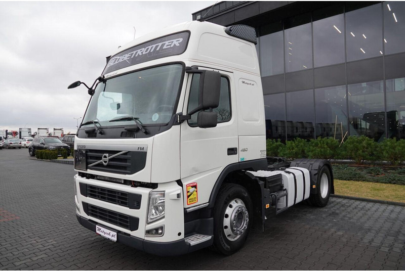 Volvo FM 450 / ADR / ALUFELGI / WAGA: 6900KG / EURO 5 / PO KONTRAKCIE - Nyergesvontató: 5 kép. Volvo FM 450 / ADR / ALUFELGI / WAGA: 6900KG / EURO 5 / PO KONTRAKCIE - Nyergesvontató: 5 kép.