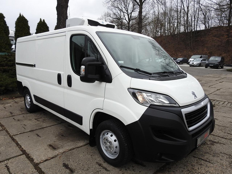 Peugeot BOXER FURGON CHŁODNIA  -5*C DWIE KOMORY  TEMPOMAT KLIMATYZACJA - Hűtős kisteherautó: 4 kép. Peugeot BOXER FURGON CHŁODNIA  -5*C DWIE KOMORY  TEMPOMAT KLIMATYZACJA - Hűtős kisteherautó: 4 kép.