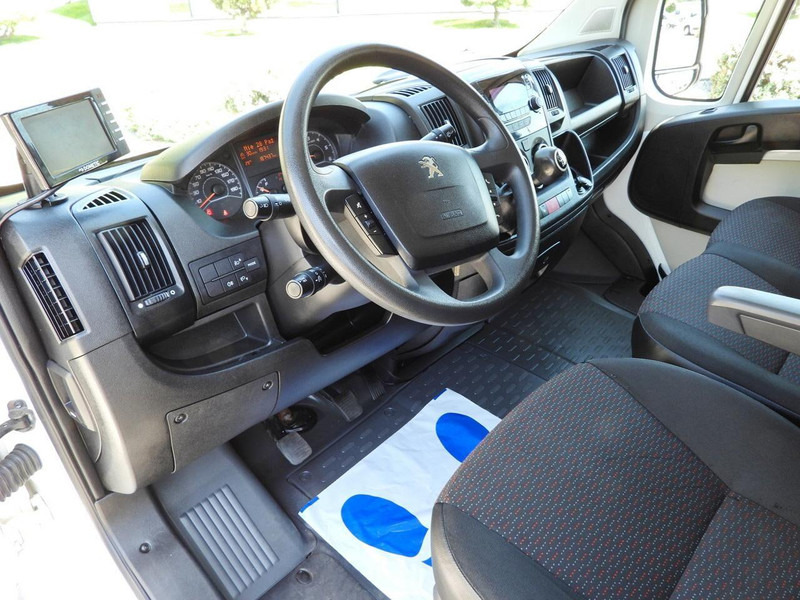 Peugeot BOXER KONTENER WINDA 8 PALET TEMPOMAT KLIMATYZACJA 130KM [ K249 - Dobozos kisteherautó: 2 kép. Peugeot BOXER KONTENER WINDA 8 PALET TEMPOMAT KLIMATYZACJA 130KM [ K249 - Dobozos kisteherautó: 2 kép.