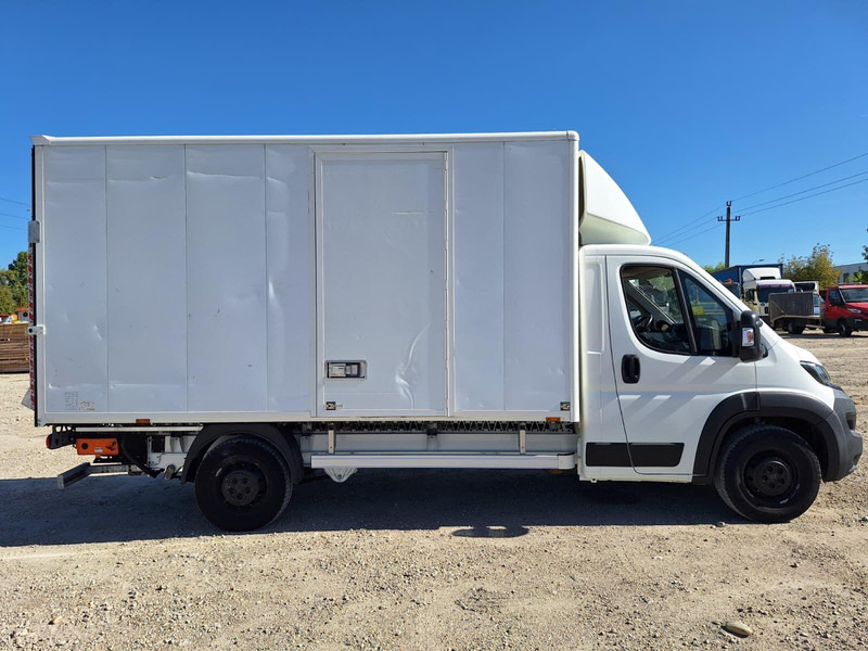 Peugeot Boxer - Koffer + DHollandia LBW - Dobozos kisteherautó: 4 kép. Peugeot Boxer - Koffer + DHollandia LBW - Dobozos kisteherautó: 4 kép.