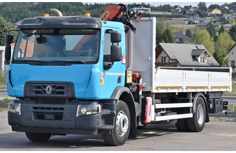 Renault C 320 - Platós teherautó, Darus autó: 4 kép. Renault C 320 - Platós teherautó, Darus autó: 4 kép.