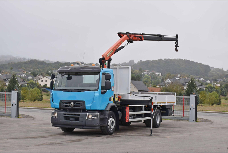 Renault C 320 - Platós teherautó, Darus autó: 2 kép. Renault C 320 - Platós teherautó, Darus autó: 2 kép.