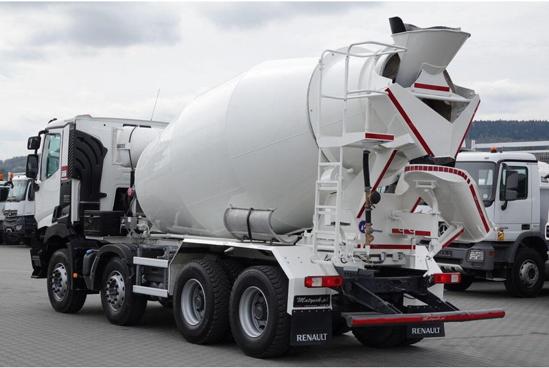Renault C 380 / 8X4 / BETONOMIESZARKA / GRUSZKA / LIEBHERR 9 M3 / EURO 6 - Betonmixer: 3 kép. Renault C 380 / 8X4 / BETONOMIESZARKA / GRUSZKA / LIEBHERR 9 M3 / EURO 6 - Betonmixer: 3 kép.