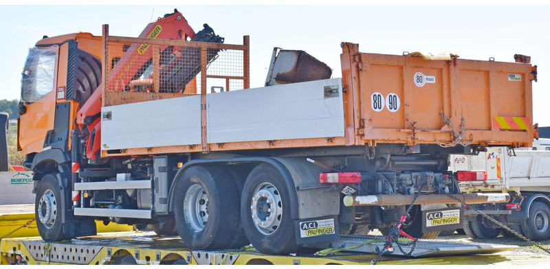 Billenőplatós teherautó, Darus autó Renault C 380: 6 kép.