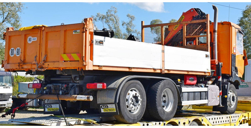 Renault C 380 - Billenőplatós teherautó, Darus autó: 4 kép. Renault C 380 - Billenőplatós teherautó, Darus autó: 4 kép.