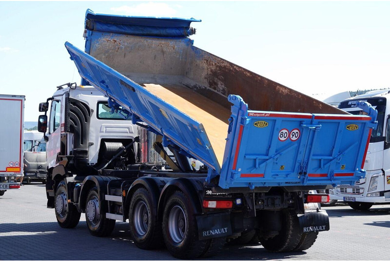 Renault C 460 - Billenőplatós teherautó: 2 kép. Renault C 460 - Billenőplatós teherautó: 2 kép.