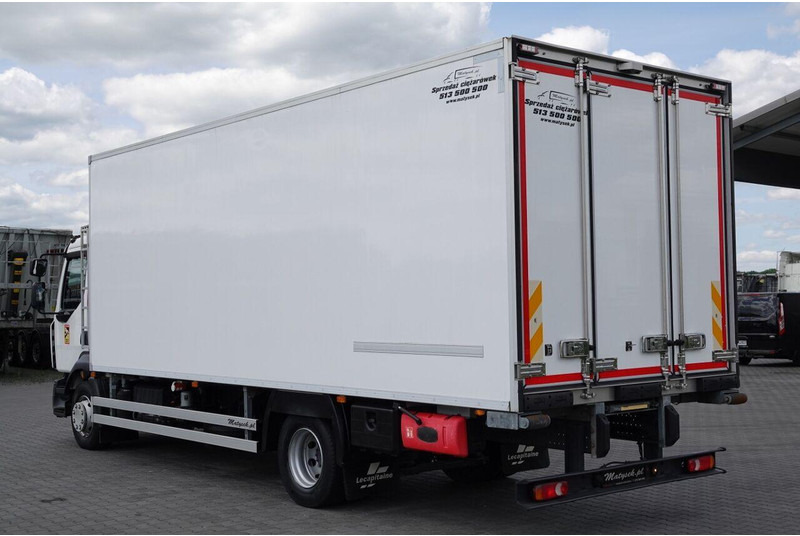 Renault D 16 260 / CHŁODNIA - 6,8 M / MULTITEMPERATURA / CARRIER SUPRA 8 - Hűtős teherautó: 3 kép. Renault D 16 260 / CHŁODNIA - 6,8 M / MULTITEMPERATURA / CARRIER SUPRA 8 - Hűtős teherautó: 3 kép.