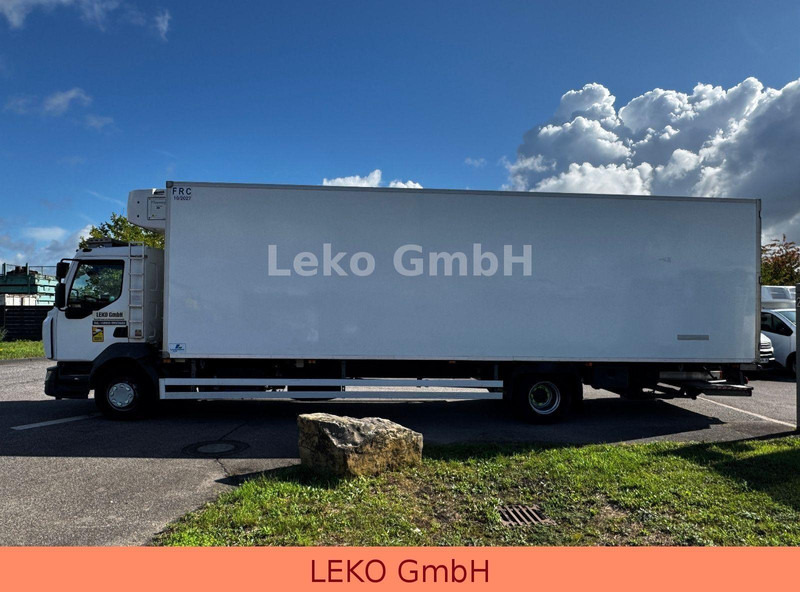 Renault D 16.260 Mit Carrier Sp 1150 - Hűtős teherautó: 4 kép. Renault D 16.260 Mit Carrier Sp 1150 - Hűtős teherautó: 4 kép.