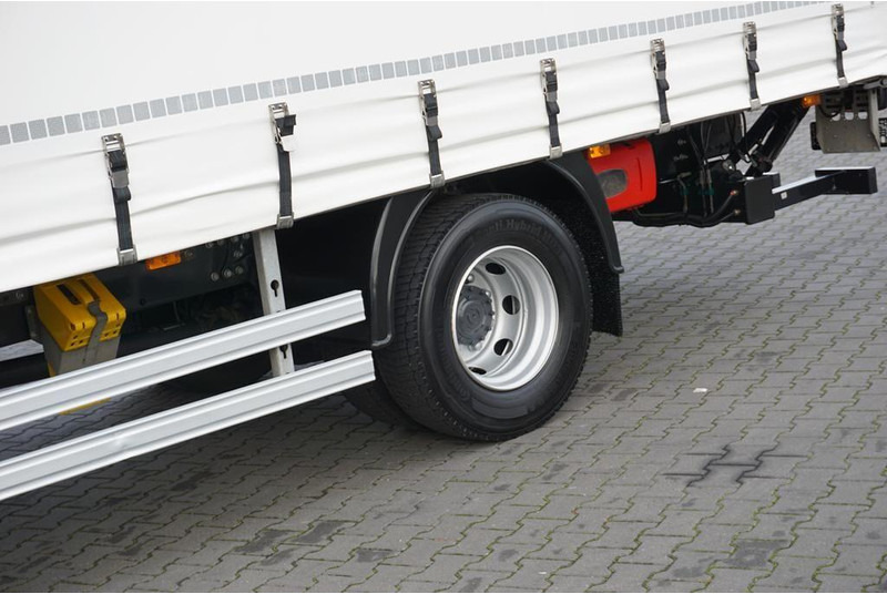 Ponyvás teherautó Renault D 16 / 280 / ACC / E 6 / FIRANKA + WINDA / ŁAD. 8 790 KG / 17 PA: 19 kép.