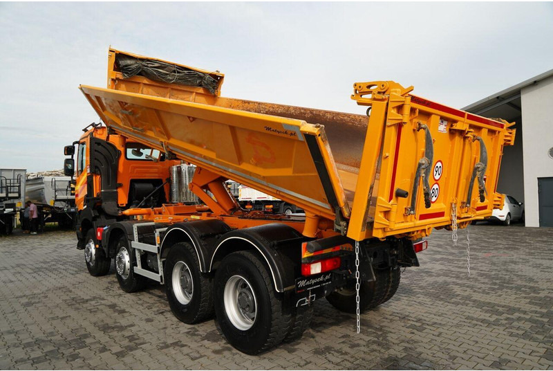 Renault K 480 / 8x4 / WYWROTKA DWUSTRONNA / HYDROBURTA / KLAPODRZWI / S - Billenőplatós teherautó: 4 kép. Renault K 480 / 8x4 / WYWROTKA DWUSTRONNA / HYDROBURTA / KLAPODRZWI / S - Billenőplatós teherautó: 4 kép.
