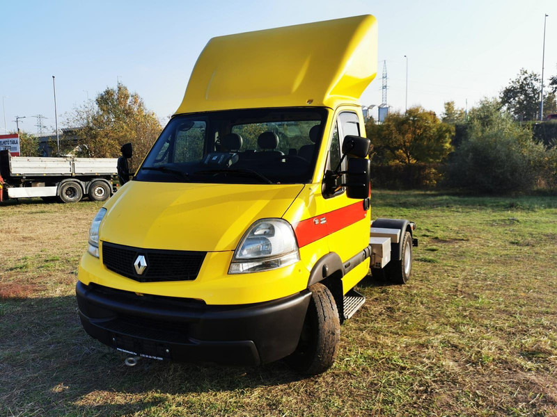 Renault MASCOTT 160 dxi BE Mini Trekker - SZM - 3.5t - BE nyergesvontató: 1 kép. Renault MASCOTT 160 dxi BE Mini Trekker - SZM - 3.5t - BE nyergesvontató: 1 kép.