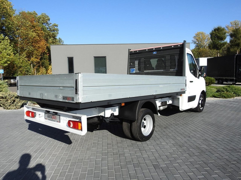 Renault MASTER SKRZYNIA TEMPOMAT KLIMATYZACJA LEDY BLIŹNIACZE KOŁA  130K - Platós kisteherautó: 3 kép. Renault MASTER SKRZYNIA TEMPOMAT KLIMATYZACJA LEDY BLIŹNIACZE KOŁA  130K - Platós kisteherautó: 3 kép.