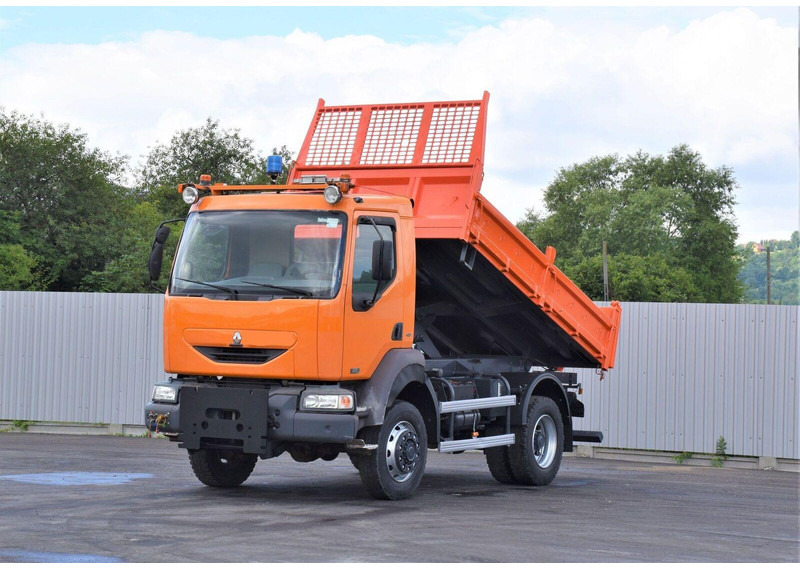 Renault MIDLUM 220 DCI - Billenőplatós teherautó: 2 kép. Renault MIDLUM 220 DCI - Billenőplatós teherautó: 2 kép.