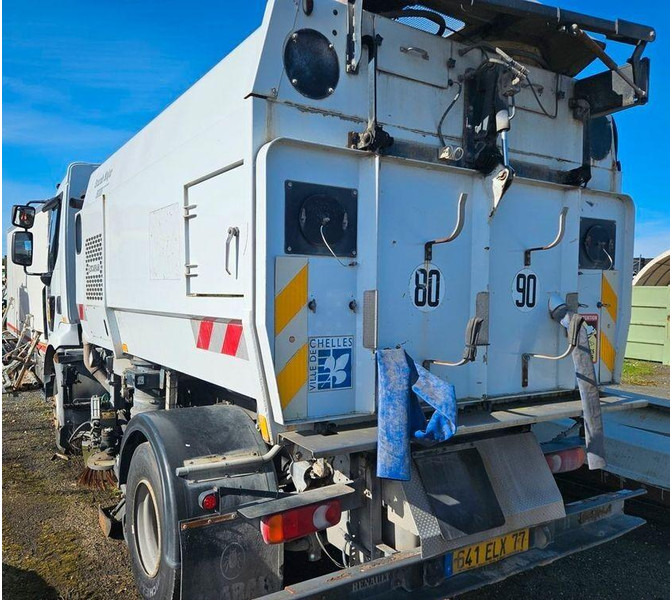 Renault MIDLUM 220 Dxi - Road sweeper truck - Utcaseprő gép: 3 kép. Renault MIDLUM 220 Dxi - Road sweeper truck - Utcaseprő gép: 3 kép.