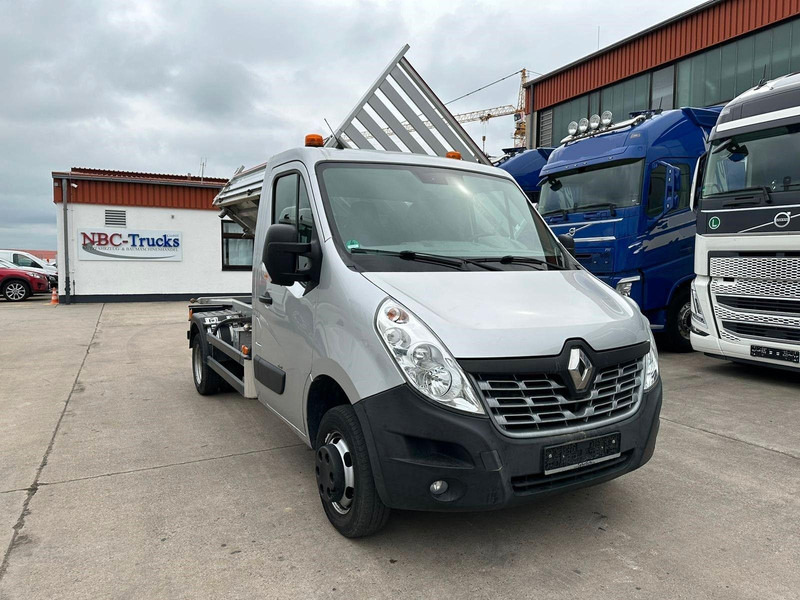 Renault Master 165 2.2 DCI 4x4 3-Way Tipper - Billenőplatós teherautó: 3 kép. Renault Master 165 2.2 DCI 4x4 3-Way Tipper - Billenőplatós teherautó: 3 kép.