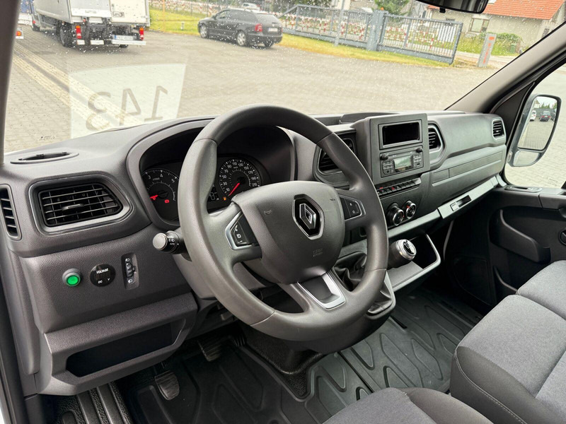 Ponyvás kisteherautó Renault Master 165 DCI Plandeka 5,06 m x 2,46 m Salon PL: 6 kép.