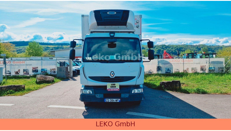 Renault Midlum 220 - Hűtős teherautó: 2 kép. Renault Midlum 220 - Hűtős teherautó: 2 kép.