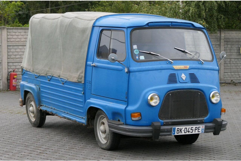 Renault R21 / ESTAFETTE 1000 / OLDTIMER / 1970 YEAR / 38 000 KM !! - Platós kisteherautó: 2 kép. Renault R21 / ESTAFETTE 1000 / OLDTIMER / 1970 YEAR / 38 000 KM !! - Platós kisteherautó: 2 kép.