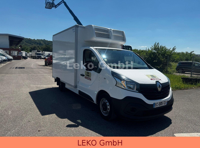 Renault Trafic 1,6L - Hűtős kisteherautó: 1 kép. Renault Trafic 1,6L - Hűtős kisteherautó: 1 kép.