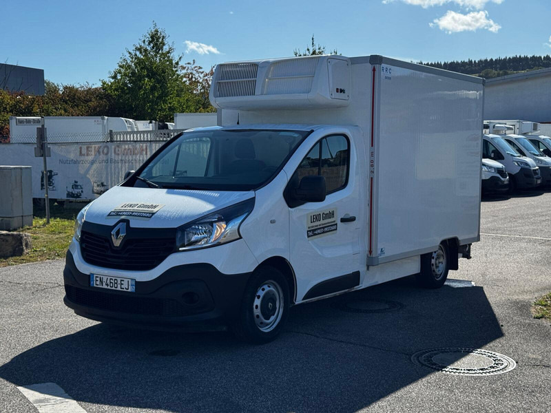 Renault Trafic - Hűtős kisteherautó: 3 kép. Renault Trafic - Hűtős kisteherautó: 3 kép.