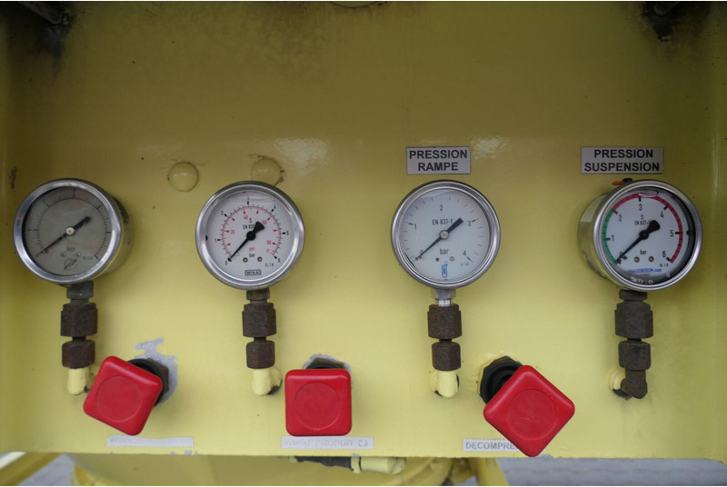 SPITZER lízing SPITZER: 16 kép. SPITZER lízing SPITZER: 16 kép.