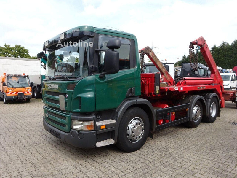 Scania P310 - Skip loader truck - Konténerszállító: 2 kép. Scania P310 - Skip loader truck - Konténerszállító: 2 kép.