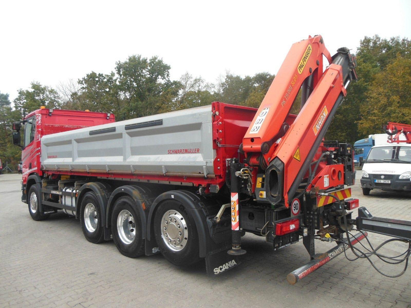Scania R 580 8X4 + PALFINGER PK 19.001 crane - Billenőplatós teherautó, Darus autó: 3 kép. Scania R 580 8X4 + PALFINGER PK 19.001 crane - Billenőplatós teherautó, Darus autó: 3 kép.
