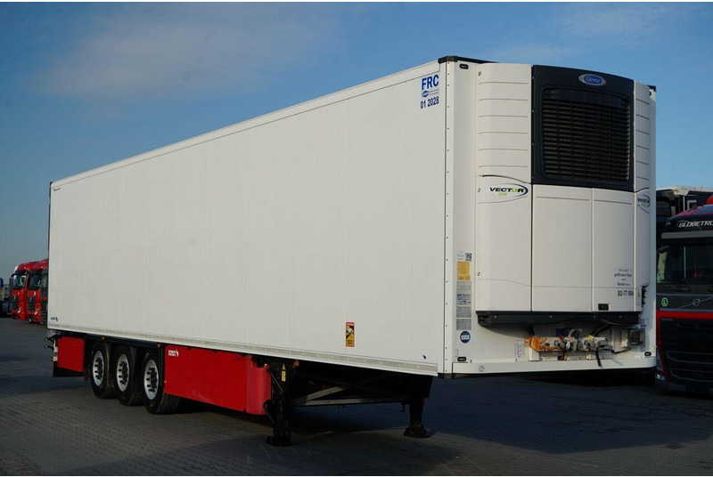 Schmitz Cargobull CHŁODNIA / CARRIER VECTOR 1550 / OŚ PODNOSZONA / DOPPELSTOCK / K - Félpótkocsi hűtős: 1 kép. Schmitz Cargobull CHŁODNIA / CARRIER VECTOR 1550 / OŚ PODNOSZONA / DOPPELSTOCK / K - Félpótkocsi hűtős: 1 kép.
