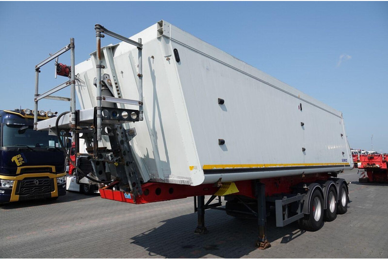 Schmitz Cargobull WYWROTKA 40 M3 / MULDA ALUMINIOWA / OŚ PODNOSZONA / SAF /SPROWAD - Félpótkocsi billenőplatós: 4 kép. Schmitz Cargobull WYWROTKA 40 M3 / MULDA ALUMINIOWA / OŚ PODNOSZONA / SAF /SPROWAD - Félpótkocsi billenőplatós: 4 kép.