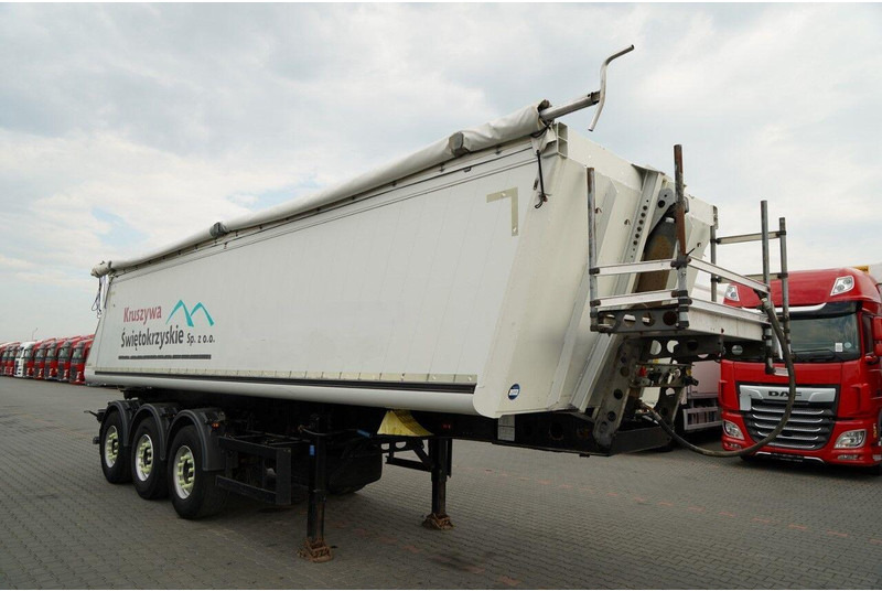 Schmitz Cargobull / WYWROTKA / ALUMINIOWA / OŚ PODNOSZONA / OSIE SAF / PO KONTRAKC - Félpótkocsi billenőplatós: 2 kép. Schmitz Cargobull / WYWROTKA / ALUMINIOWA / OŚ PODNOSZONA / OSIE SAF / PO KONTRAKC - Félpótkocsi billenőplatós: 2 kép.