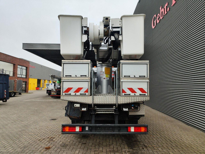 Mercedes-Benz Axor 1824 - Lifting basket - Teherautó, Darus autó: 5 kép. Mercedes-Benz Axor 1824 - Lifting basket - Teherautó, Darus autó: 5 kép.
