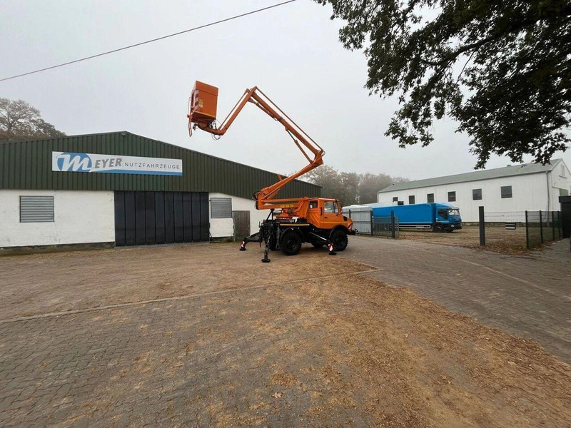 Mercedes-Benz Unimog 1200 4x4 - Lifting basket - Teherautó, Darus autó: 5 kép. Mercedes-Benz Unimog 1200 4x4 - Lifting basket - Teherautó, Darus autó: 5 kép.