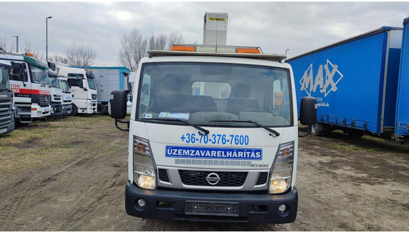 Nissan Cabstar 2,5 tdi - Palfinger P200 TXE - 20m - Teherautó, Darus autó: 4 kép. Nissan Cabstar 2,5 tdi - Palfinger P200 TXE - 20m - Teherautó, Darus autó: 4 kép.
