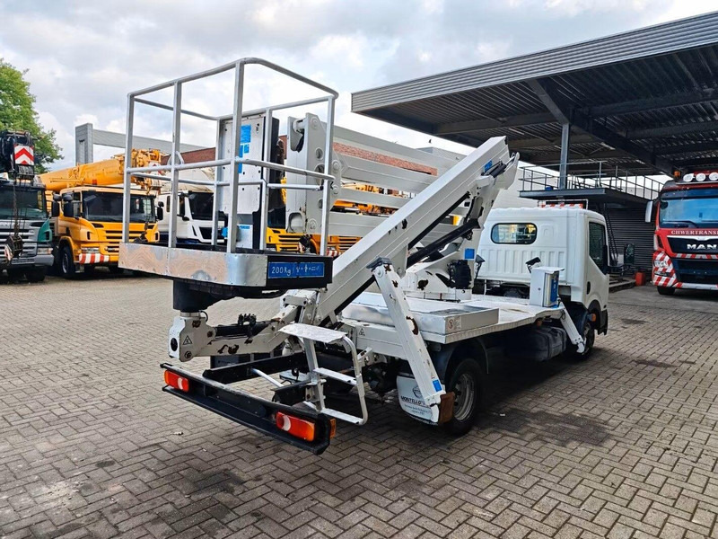 Nissan Cabstar 35.11 - Lifting basket truck - Teherautó, Darus autó: 3 kép. Nissan Cabstar 35.11 - Lifting basket truck - Teherautó, Darus autó: 3 kép.
