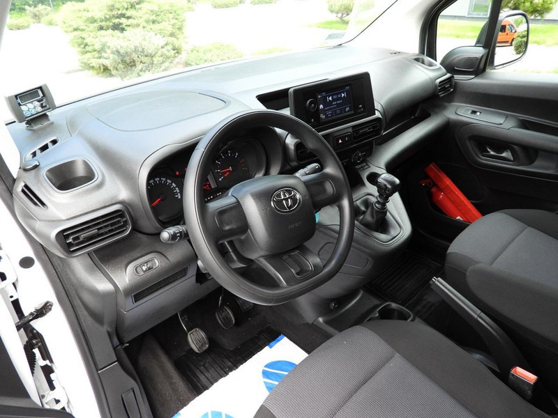 Toyota PROACE CITY FURGON CHŁODNIA -15*C ZASILANIE 230V TEMPOMAT KLIM - Hűtős kisteherautó: 2 kép. Toyota PROACE CITY FURGON CHŁODNIA -15*C ZASILANIE 230V TEMPOMAT KLIM - Hűtős kisteherautó: 2 kép.