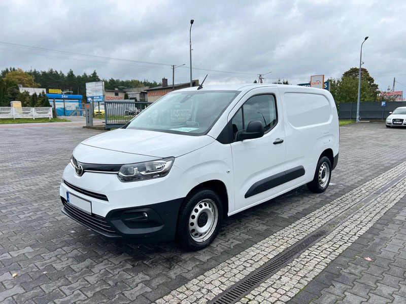 Toyota Proace City LONG L2 REFRIGERATOR 1.HAND - Hűtős kisteherautó: 2 kép. Toyota Proace City LONG L2 REFRIGERATOR 1.HAND - Hűtős kisteherautó: 2 kép.