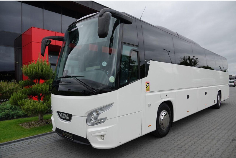 VDL Bova FHD2 - Távolsági busz: 5 kép. VDL Bova FHD2 - Távolsági busz: 5 kép.