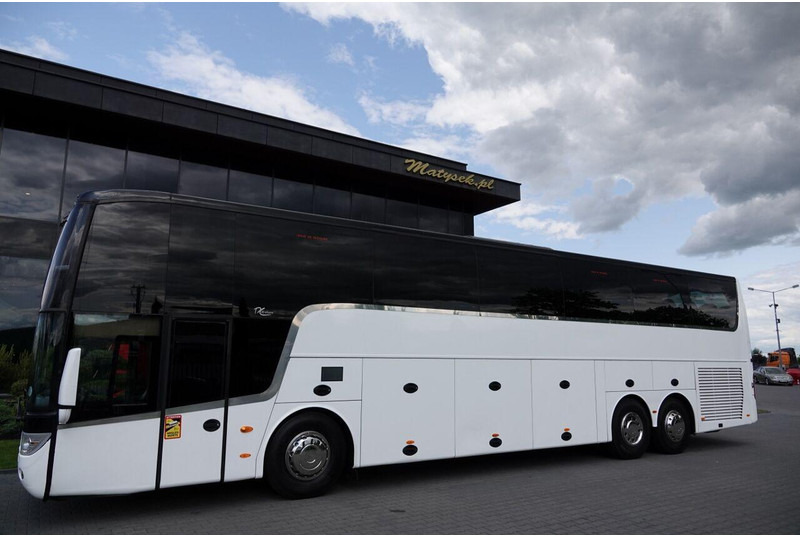 Van Hool TDX 20 ALTANO - Távolsági busz: 4 kép. Van Hool TDX 20 ALTANO - Távolsági busz: 4 kép.