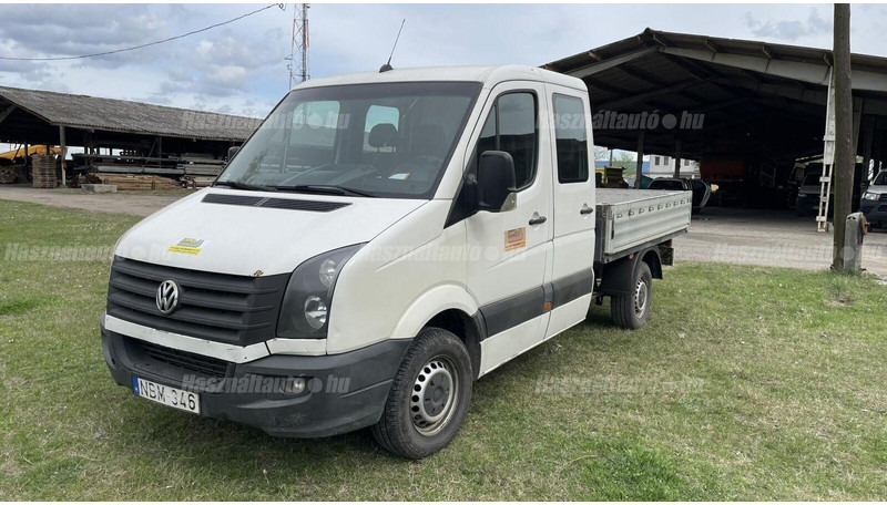 Volkswagen Crafter Doka flatbed - Platós kisteherautó, Duplakabinos kisteherautó: 2 kép. Volkswagen Crafter Doka flatbed - Platós kisteherautó, Duplakabinos kisteherautó: 2 kép.