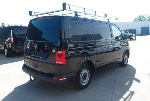 Volkswagen Transporter - Furgon: 5 kép. Volkswagen Transporter - Furgon: 5 kép.