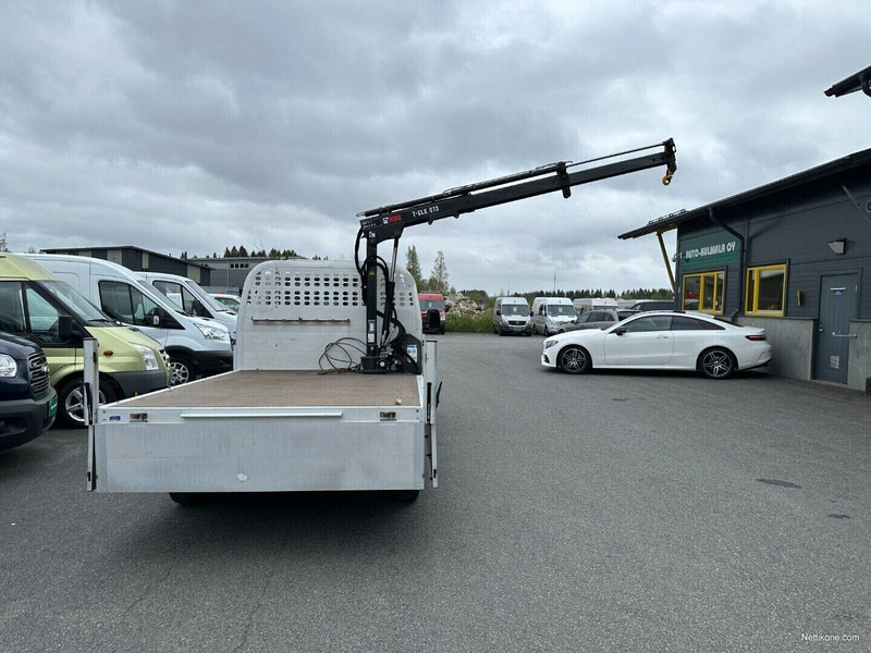 Volkswagen Transporter - Platós kisteherautó: 5 kép. Volkswagen Transporter - Platós kisteherautó: 5 kép.