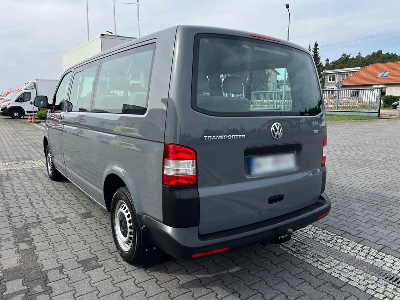 Volkswagen Transporter T5 9-sits 9 Person  TOP - Minibusz, Kisbusz: 3 kép. Volkswagen Transporter T5 9-sits 9 Person  TOP - Minibusz, Kisbusz: 3 kép.