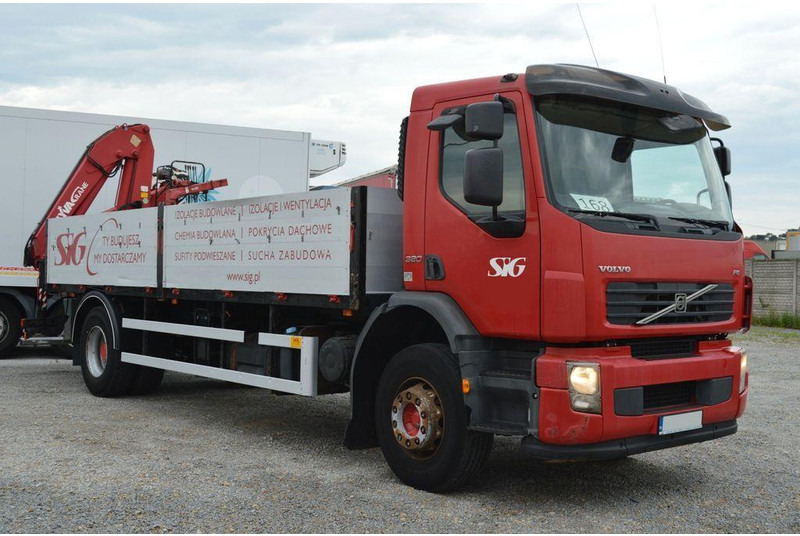Volvo FE 18.280 - Platós teherautó, Darus autó: 2 kép. Volvo FE 18.280 - Platós teherautó, Darus autó: 2 kép.