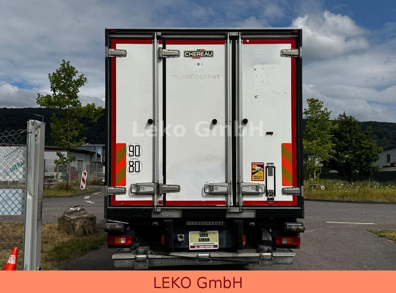 Volvo FE 260 - Hűtős teherautó: 5 kép. Volvo FE 260 - Hűtős teherautó: 5 kép.