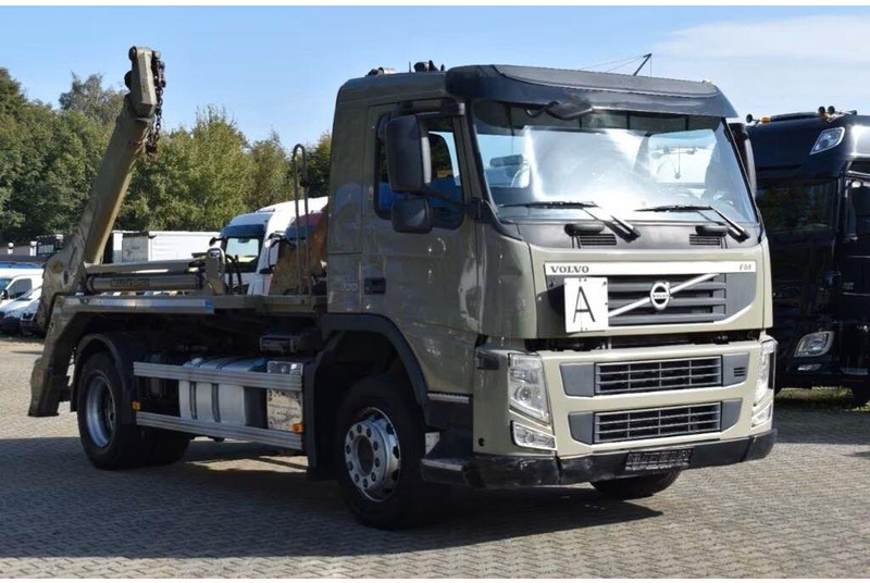 Volvo FM 330 BL - Meiller AK 12 LTD Absetzkipper - Konténerszállító: 2 kép. Volvo FM 330 BL - Meiller AK 12 LTD Absetzkipper - Konténerszállító: 2 kép.