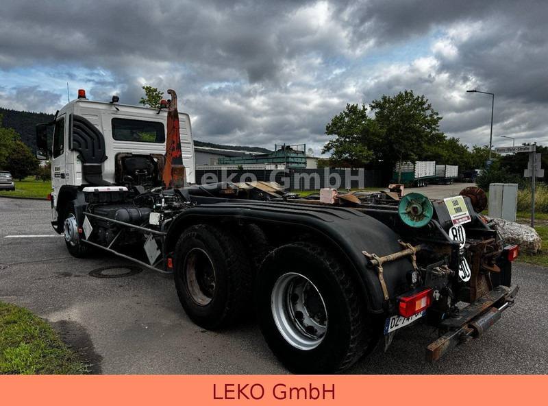 Volvo FM 400 - Horgos rakodó teherautó: 5 kép. Volvo FM 400 - Horgos rakodó teherautó: 5 kép.
