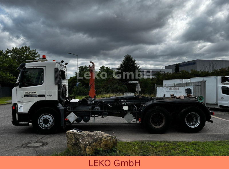 Volvo FM 400 - Horgos rakodó teherautó: 4 kép. Volvo FM 400 - Horgos rakodó teherautó: 4 kép.