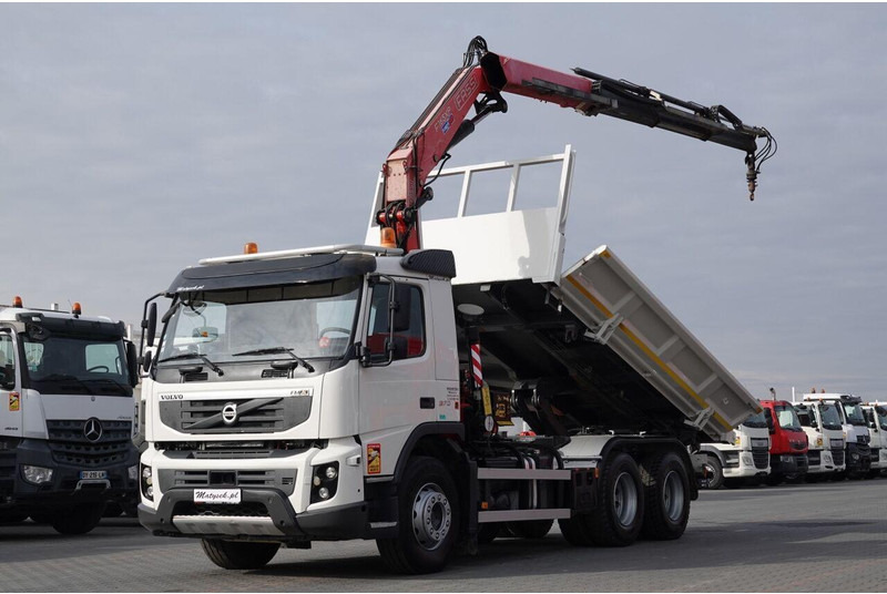 Volvo FMX 370 / 6X4 / WYWROTKA + HDS FASSI F165XP / MAX UDŹWIG 5200KG - Billenőplatós teherautó: 1 kép. Volvo FMX 370 / 6X4 / WYWROTKA + HDS FASSI F165XP / MAX UDŹWIG 5200KG - Billenőplatós teherautó: 1 kép.