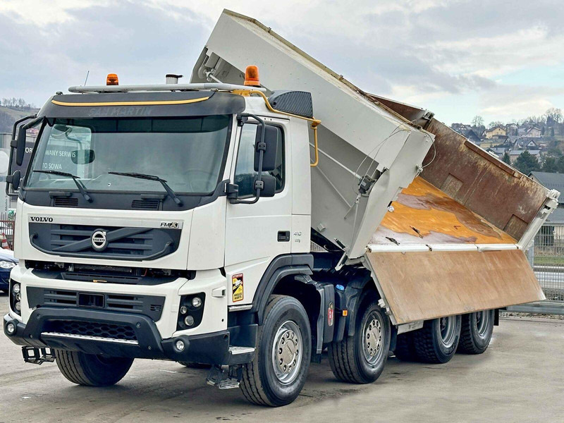 Volvo FMX 410 - Billenőplatós teherautó: 3 kép. Volvo FMX 410 - Billenőplatós teherautó: 3 kép.